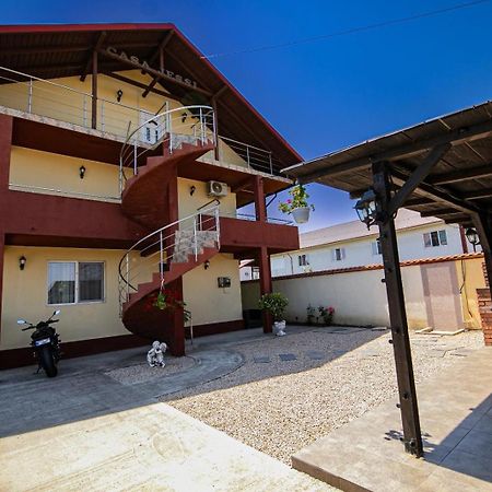 Hotel Casa Jessi Două Mai Zewnętrze zdjęcie