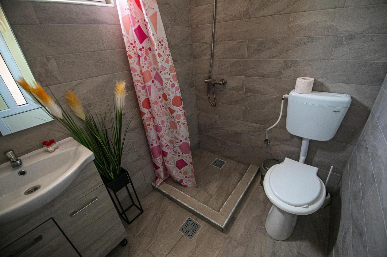 Hotel Casa Jessi Două Mai Zewnętrze zdjęcie